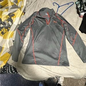 Pullover quarter zip!